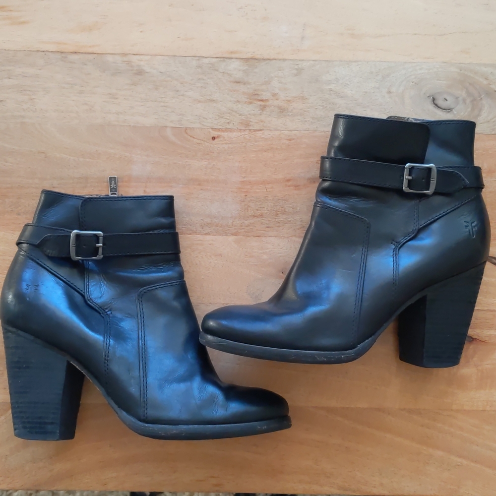 FRYE Patty Riding Boots all leather